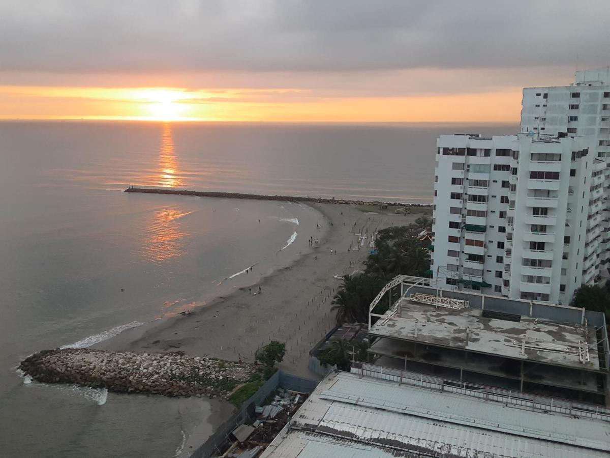 Oceanside 3-Bedroom Apartment In Fun Tourist Area Cartagena Kültér fotó
