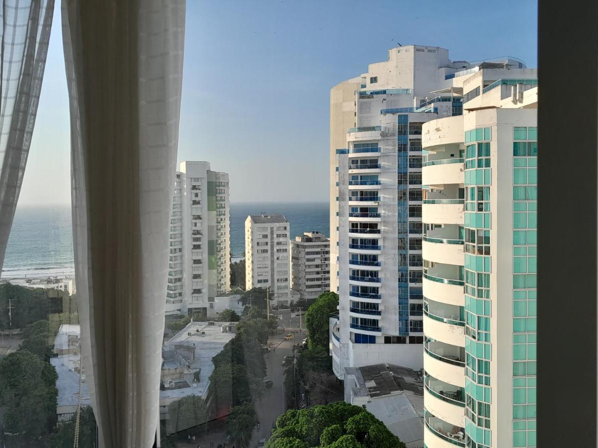 Oceanside 3-Bedroom Apartment In Fun Tourist Area Cartagena Kültér fotó