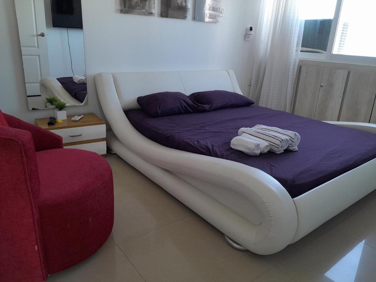 Oceanside 3-Bedroom Apartment In Fun Tourist Area Cartagena Kültér fotó